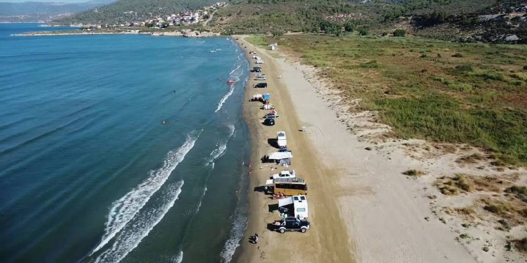 Çeşme ya da Urla değil! Ege’nin ruhunu burada yaşayın: Cam gibi sularla çevrili enfes köy 7
